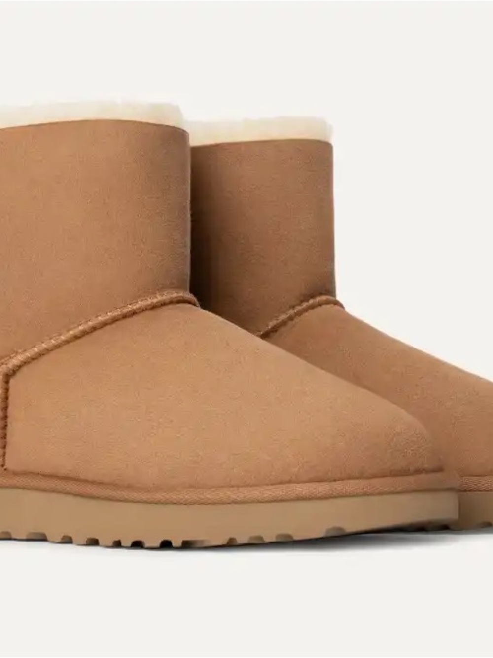 UGG MINI BAILY BOW II